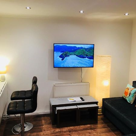 Fountain View 1Br Flat Oxford - Free Parking 아파트 외부 사진