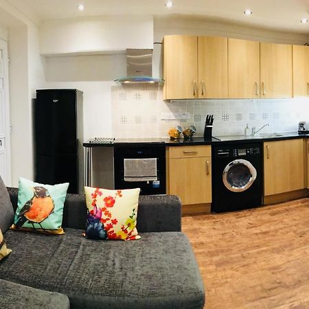 Fountain View 1Br Flat Oxford - Free Parking 아파트 외부 사진