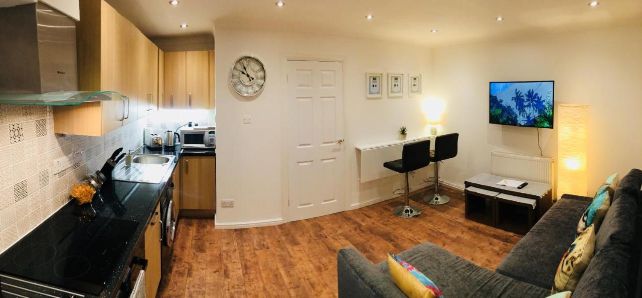 Fountain View 1Br Flat Oxford - Free Parking 아파트 외부 사진